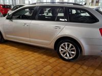 usata Skoda Octavia 1.6 TDI SCR Wagon Executive NAVI