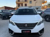 Usata Peugeot 5008 Allure 131 CV (96 kW) 2019 Bianco SUV