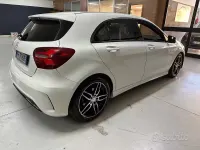 Usata Mercedes A180 AMG 109 CV (80 kW) 2016 Bianco Utilitaria