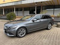 Usata Mercedes C220 Premium 160 CV (117 kW) 2018 Grigio Station wagon