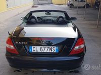 Usata Mercedes SLK350 272 CV (200 kW) 2004 Nero Cabrio
