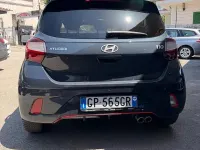 Usata Hyundai i10 N Line 100 CV (73 kW) 2023 Grigio Utilitaria