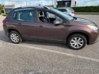 Usata Peugeot 2008 Active 68 CV (50 kW) 2014 Marrone SUV