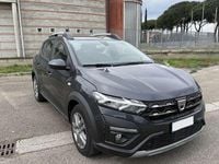 Usata Dacia Sandero Comfort 101 CV (74 kW) 2021 Grigio Berlina