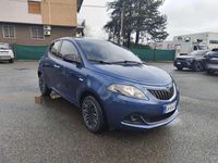 Usata Lancia Ypsilon 69 CV (50 kW) 2022 Blu/azzurro Utilitaria