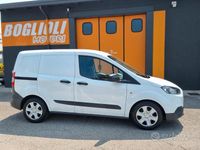 Usata Ford Transit 100 CV (73 kW) 2022 Bianco Berlina