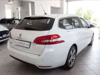 Usata Peugeot 308 SW Allure 131 CV (96 kW) 2020 Bianco Station wagon
