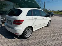 Usata Mercedes B200 Executive 140 CV (102 kW) 2011 Bianco Utilitaria