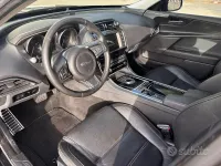 Usata Jaguar XE Portfolio 180 CV (132 kW) 2018 Berlina