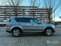Usata SsangYong Rexton 155 CV (114 kW) 2015 Grigio SUV