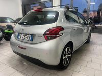 Usata Peugeot 208 Active 82 CV (60 kW) 2016 Grigio Utilitaria