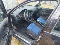 Usata VW Golf IV 110 CV (80 kW) 2001 Berlina