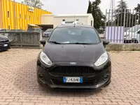 Usata Ford Fiesta ST-Line 75 CV (55 kW) 2017 Nero Utilitaria