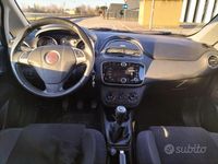 Usata Fiat Punto 75 CV (55 kW) 2014 Bianco Berlina