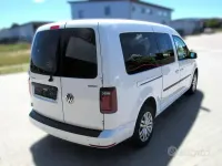 Usata VW Caddy Maxi Comfortline 110 CV (80 kW) 2020 Bianco Monovolume