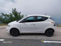 Usata Lancia Ypsilon Gold 69 CV (50 kW) 2020 Bianco Utilitaria