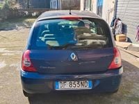 Usata Renault Clio II Dynamique 67 CV (49 kW) 2007 Blu Berlina