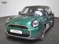 Usata Mini Cooper Favoured 150 kW (204 CV) 2025 Verde Utilitaria