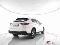 Usata Maserati Levante 275 CV (202 kW) 2017 Bianco panna SUV