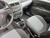 Usado Fiat Punto 60 CV (44 kW) 2010 Azul Berlina