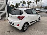 Usata Hyundai i10 Comfort 69 CV (50 kW) 2017 Bianco Utilitaria