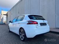 Usata Peugeot 308 Allure 130 CV (95 kW) 2018 Bianco Berlina