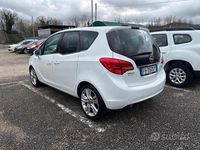Usata Opel Meriva 119 CV (87 kW) 2017 Bianco Monovolume