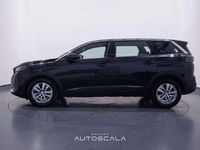 Usado Peugeot 5008 Active 131 CV (96 kW) 2024 Negro SUV