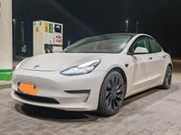 Begagnad Tesla Model 3 Performance 461 kW (627 HK) 2021 Vit Sedan