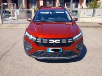 Usata Dacia Jogger Extreme 101 CV (74 kW) 2024 Arancione Monovolume