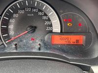 Usata Nissan Micra 80 CV (58 kW) 2012 Bianco Utilitaria
