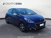 Usata Peugeot 208 Allure 82 CV (60 kW) 2015 Blu Utilitaria