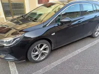 Usata Opel Astra 110 CV (80 kW) 2018 Nero Station wagon