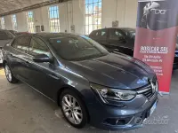 Usata Renault Mégane IV Business 140 CV (102 kW) 2019 Grigio Coupé