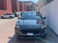 Usata Ford Kuga Titanium 120 CV (88 kW) 2021 Grigio SUV