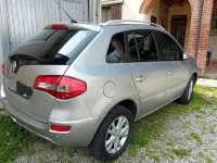 Usata Renault Koleos 150 CV (110 kW) 2009 Argento SUV