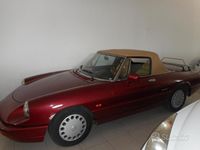 Usata Alfa Romeo Spider 106 CV (77 kW) 1992 Rosso Cabrio