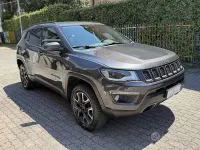 Usata Jeep Compass Trailhawk 170 CV (125 kW) 2018 Grigio / metallizzato SUV