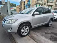 Usata Toyota RAV4 Luxury 150 CV (110 kW) 2009 Grigio SUV