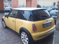 Usata Mini Cooper Coupé 116 CV (85 kW) 2003 Giallo Coupé