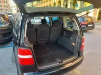 Usata VW Touran 105 CV (77 kW) 2006 Nero Monovolume