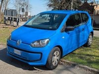 Usata VW up! 2014 Blu Utilitaria