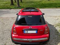 Usata Mini ONE 90 CV (66 kW) 2002 Rosso Utilitaria