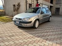 Usata Citroën Saxo 118 CV (86 kW) 2000 Grigio Utilitaria