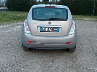 Usata Lancia Ypsilon 60 CV (44 kW) 2010 Grigio Utilitaria