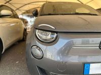 Usata Fiat 500e Icon 42 kW (58 CV) 2022 Mineral grey Cabrio