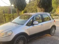 Usata Fiat Sedici 120 CV (88 kW) 2007 Grigio SUV