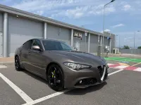 Usata Alfa Romeo Giulia Super 180 CV (132 kW) 2018 Marrone Berlina
