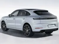 Nuova Porsche Cayenne Black Edition 470 CV (345 kW) 2026 Argento dolomite SUV