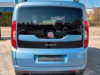 Usata Fiat Doblò 105 CV (77 kW) 2015 Blu Monovolume